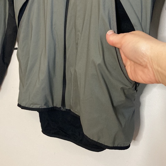 Icebreaker Jacket Womens XS Gray Coriolis Hooded Windbreaker Merino Wool Mesh - Picture 8 of 16